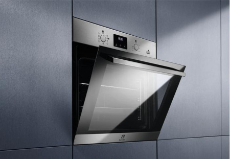Встраиваемый духовой шкаф Electrolux EOD3H50TX