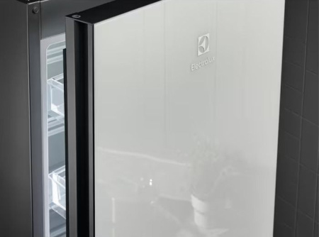 Холодильник Electrolux LNT7ME34G1 [2, No Frost]