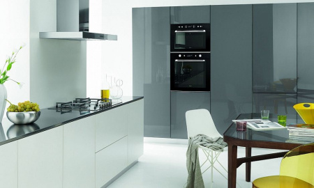 Микроволновая печь Whirlpool AMW 735 IX
