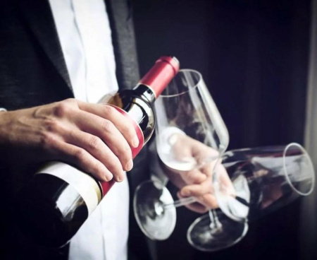 Винный шкаф Caso WineComfort 38 [1, капельное]