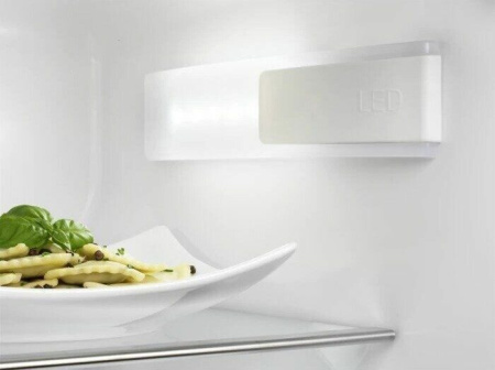 Холодильник Electrolux ENN 2853 AOW [2, капельное]