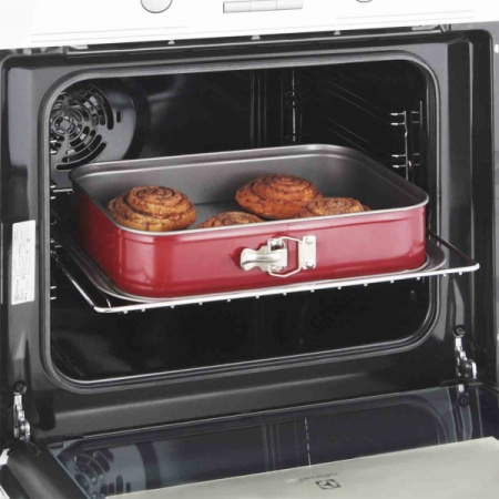 Встраиваемый духовой шкаф Electrolux EZB 52410 AW