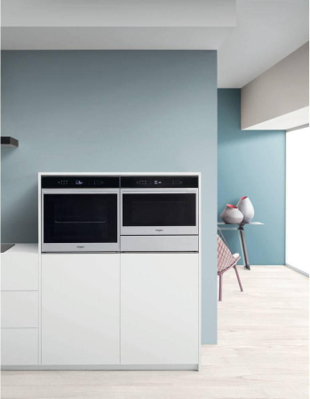 Встраиваемый духовой шкаф Whirlpool W7 OM4 4BS1 H