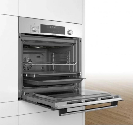 Встраиваемый духовой шкаф Bosch HBJ577EB0R