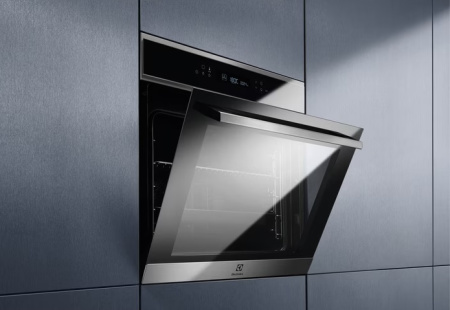 Встраиваемый духовой шкаф Electrolux EOE7C31