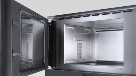 Микроволновая печь Bosch HMT 85GL53