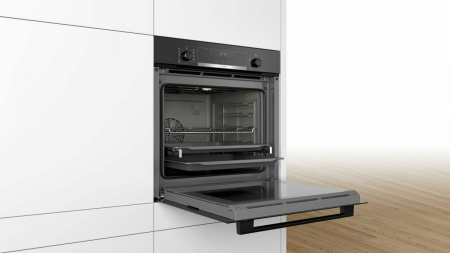 Встраиваемый духовой шкаф Bosch HBA 5570B0
