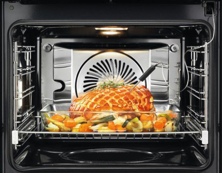 Встраиваемый духовой шкаф Electrolux OPEB9953