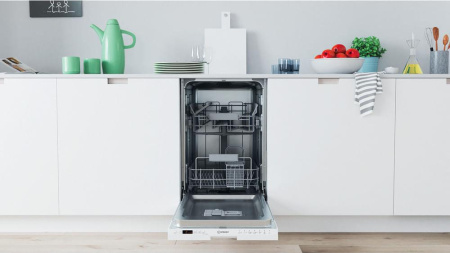 Посудомоечная машина Indesit DSIC 3M19