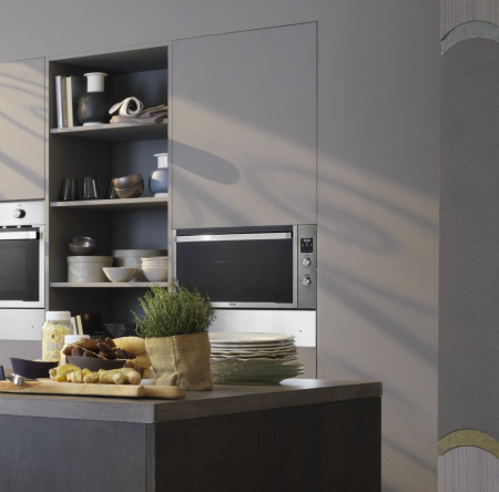 Встраиваемый духовой шкаф Delonghi SLB 9