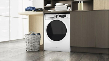 Стиральная машина Hotpoint-Ariston NSD 8249 UD AVE [8 кг, фронтальная]