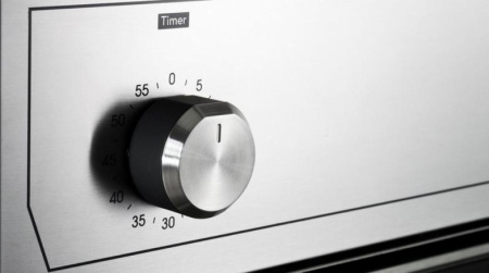 Встраиваемый духовой шкаф Delonghi SLM 8