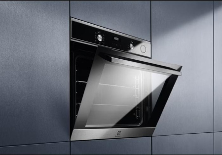 Встраиваемый духовой шкаф Electrolux EOC5E70