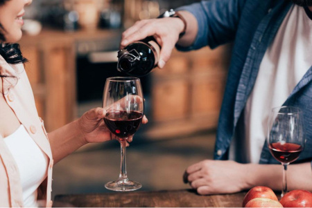 Винный шкаф Caso WineSafe 137 [1, капельное]