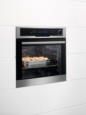 Встраиваемый духовой шкаф Electrolux EOB 8757 AOX