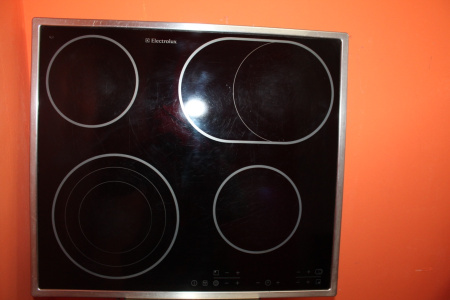 Варочная поверхность Electrolux EHS 60200
