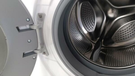 Стиральная машина Midea MF100W70BW-GCC [7 кг, фронтальная]