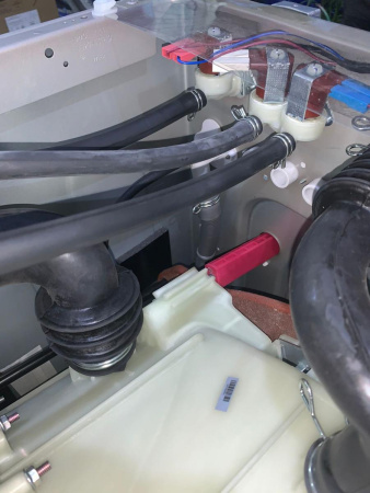 Стиральная машина Haier HCW12C [12 кг, фронтальная]