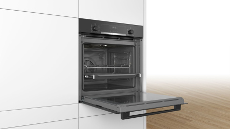 Встраиваемый духовой шкаф Bosch HBG 517EB0R