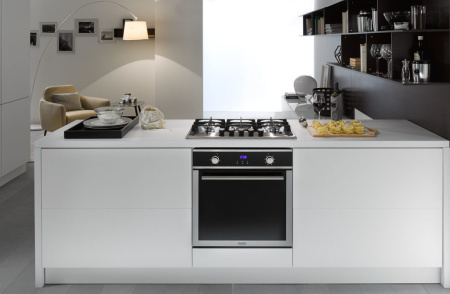 Встраиваемый духовой шкаф Delonghi PGGA 4