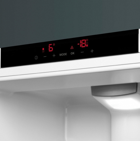 Холодильник Smeg C8175TNE [2, No Frost]
