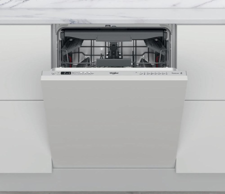 Посудомоечная машина Whirlpool WI 7020 PEF