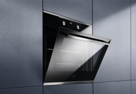 Встраиваемый духовой шкаф Electrolux OKE6P71