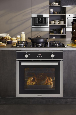 Встраиваемый духовой шкаф Delonghi PGGA 4