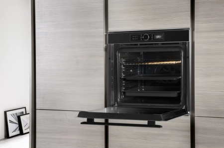 Встраиваемый духовой шкаф Whirlpool AKZM 8480