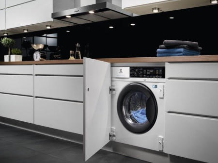 Стиральная машина Electrolux EW7W 368 SI [8 кг, фронтальная, встраиваемая под столешницу]
