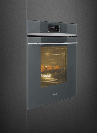 Встраиваемый духовой шкаф Smeg SFP 6106WTPS