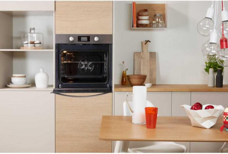 Встраиваемый духовой шкаф Indesit IFW 5844 JH