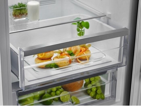 Холодильник Electrolux LNT7ME34G1 [2, No Frost]