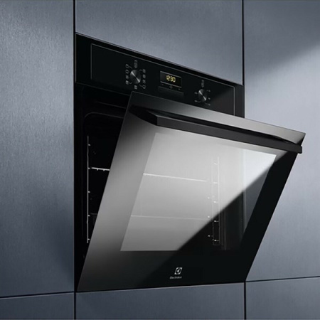 Встраиваемый духовой шкаф Electrolux EOF3H50BK