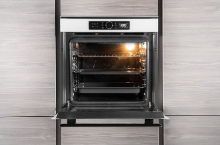Встраиваемый духовой шкаф Whirlpool AKZM 8480