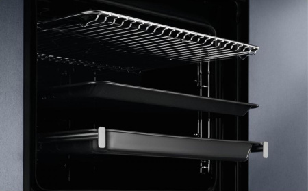 Встраиваемый духовой шкаф Electrolux EOF3H70