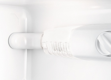 Холодильник Electrolux ERT 1501 FOW3 [1, капельное]