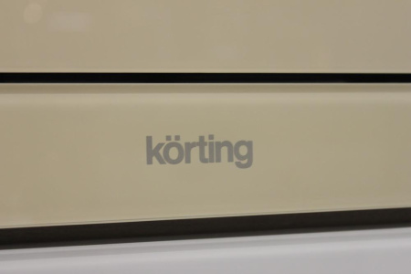Микроволновая печь Korting KMI 825 TGB