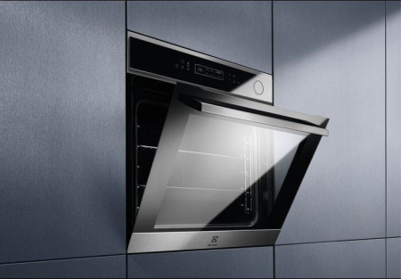 Встраиваемый духовой шкаф Electrolux LOC8H31