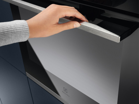 Встраиваемый духовой шкаф Electrolux OKF5C70