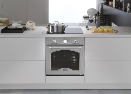 Встраиваемый духовой шкаф Delonghi RFG 4A