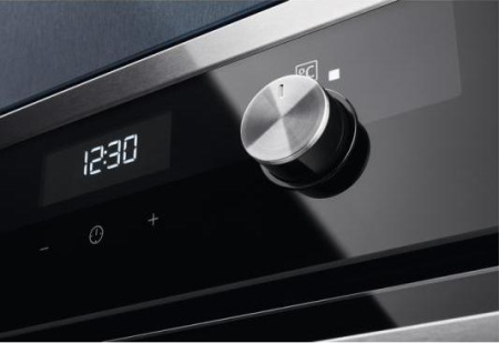 Встраиваемый духовой шкаф Electrolux KODEC70