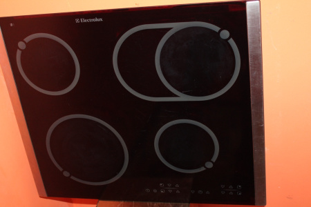 Варочная поверхность Electrolux EHS 60200