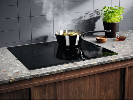 Варочная поверхность Electrolux CIR 60433