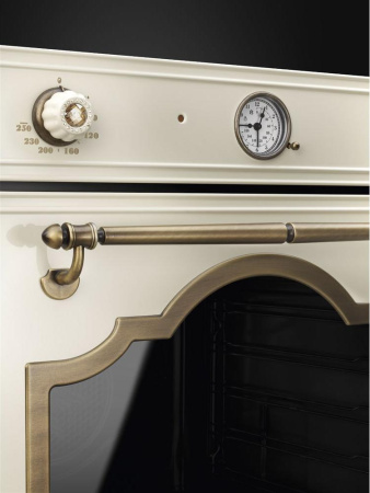 Встраиваемый духовой шкаф Smeg SF750POL
