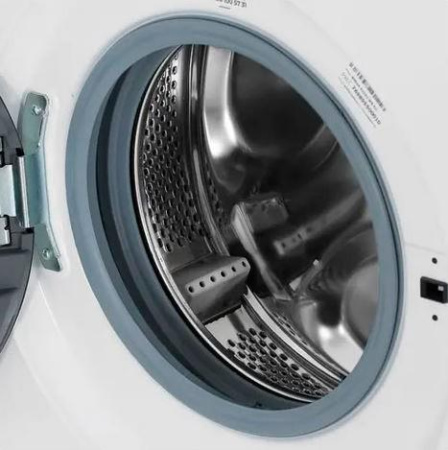 Стиральная машина Indesit BWUA 41051 WB [4 кг, фронтальная]