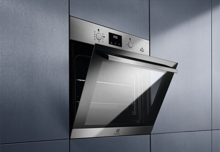 Встраиваемый духовой шкаф Electrolux EOD3C50TX