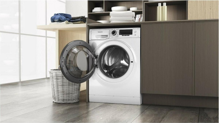 Стиральная машина Hotpoint-Ariston NSD 8249 UD AVE [8 кг, фронтальная]