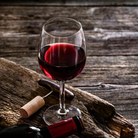 Винный шкаф Caso WineComfort 66 [1, капельное]