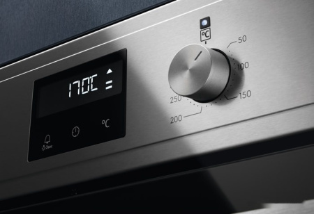 Встраиваемый духовой шкаф Electrolux OEM3H40TX